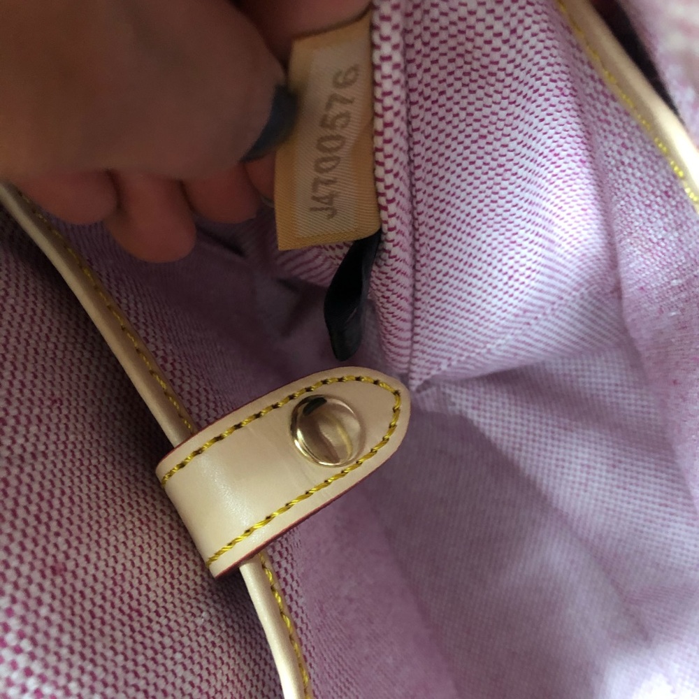 Dooney & Bourke Matching set / purse and pouch bag - Picture 4 of 7